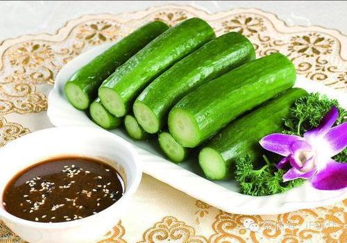 娱乐吃瓜酱燃脂,揭秘明星健身秘诀与美食诱惑